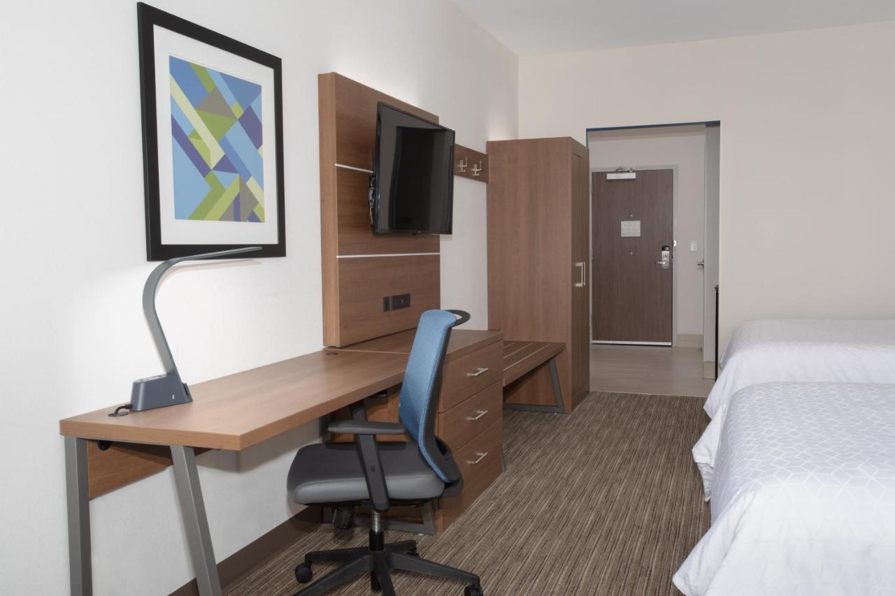 Holiday Inn Express & Suites - Goodland I-70 By Ihg Luaran gambar